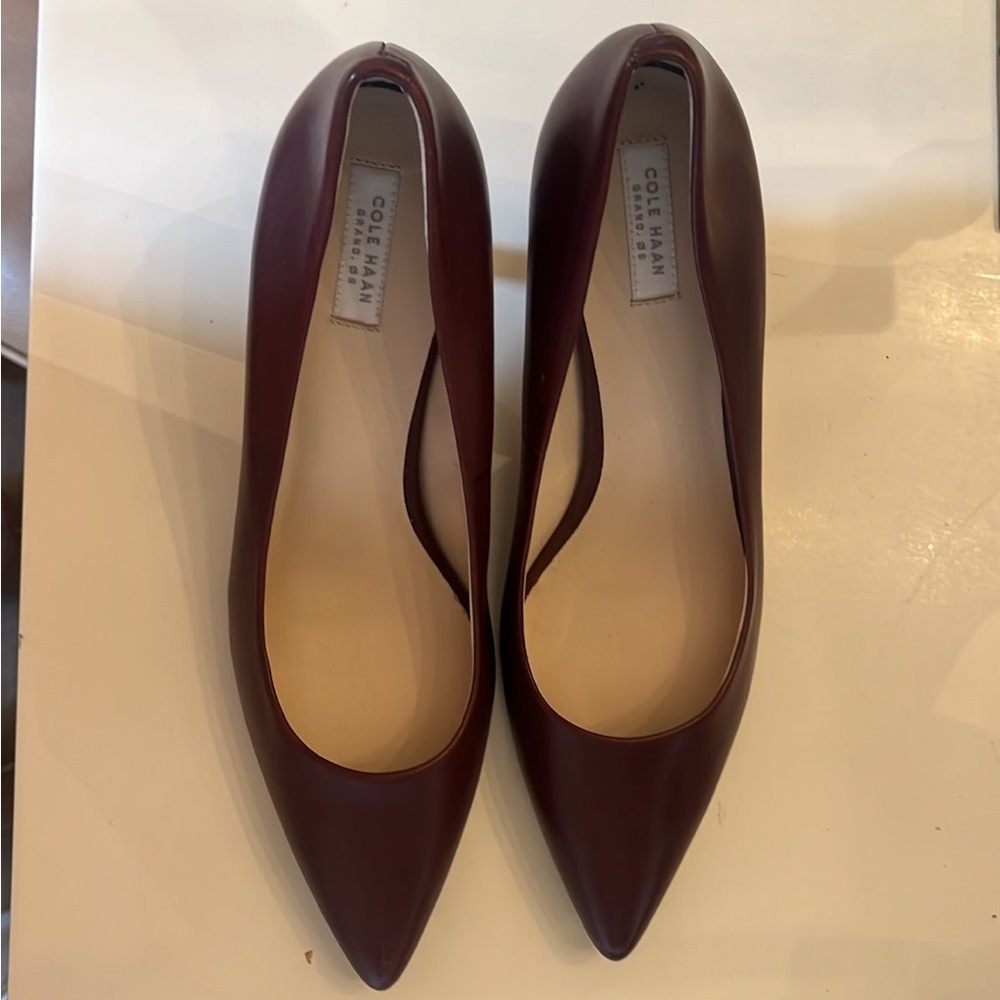 UNWORN Maroon Cole Haan Heels